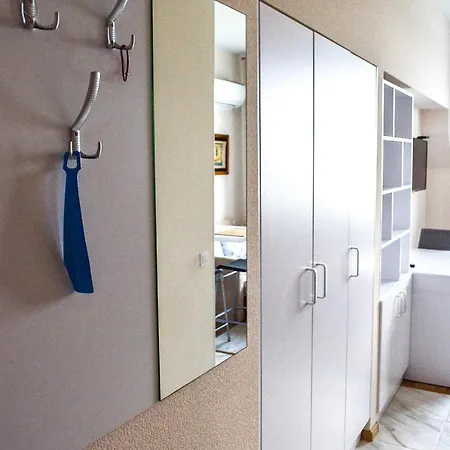 Smart House Hotel *