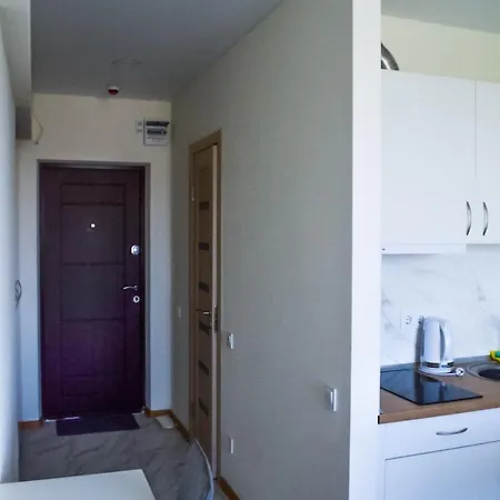 Smart House Hotel