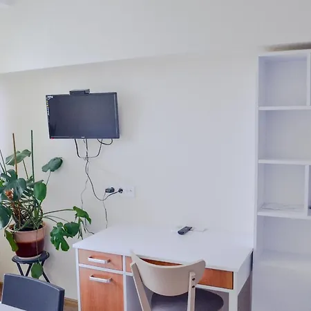Smart House Otel *
